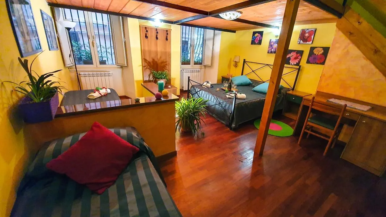 Camere Anche Ad Ore Roma - Italy